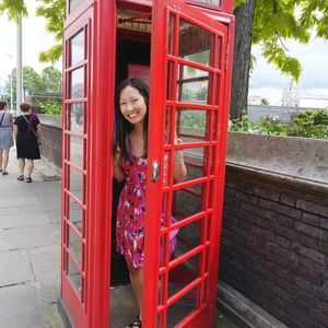 Meet your Posher, Mee-la